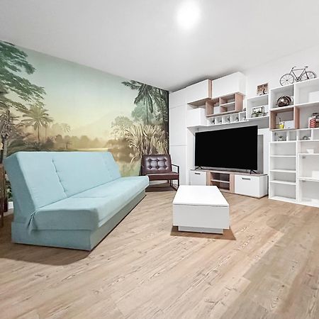 Balcon, Parking, Piscine Et Clim' A 2 Pas Du Port Santa Lucia Διαμέρισμα Saint-Raphaël Εξωτερικό φωτογραφία
